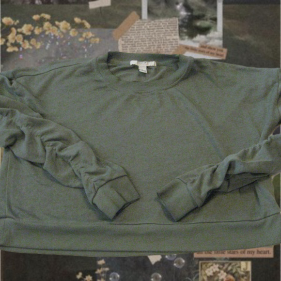 Forever 21 Tops - 🌟Must Bundle🌟 Forest Green Oversized Long Sleeved Pullover Sweatshirt: Size M